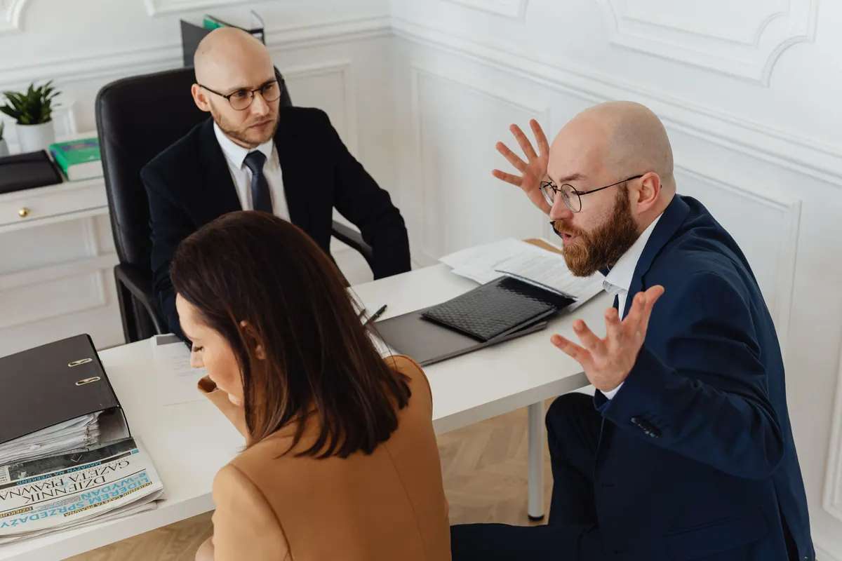 Winding up petitions: how to serve one and what to do if served